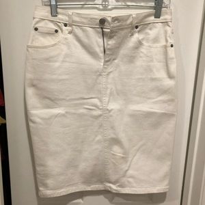Banana Republic white jean stretchy pencil skirt